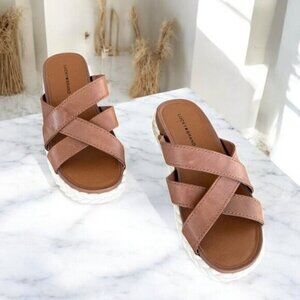 Lucky Brand Women's Loftee Platform Leather Sandals Size 7.5 in Adobe Brown